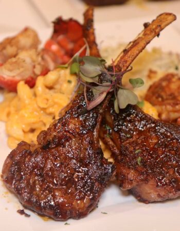 Too Stuffed Kitchen & Catering