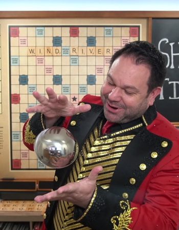 Robert Strong – The Comedy Magician