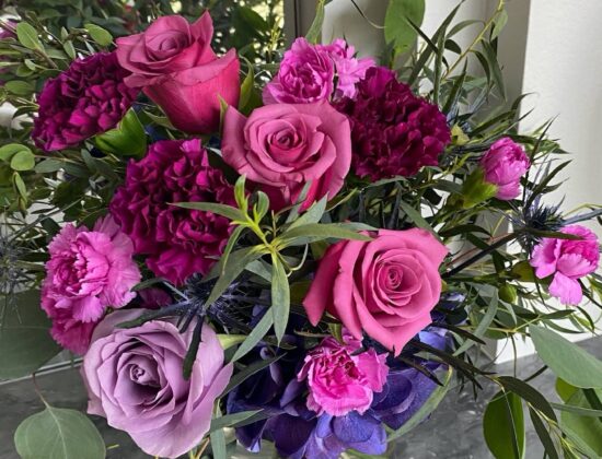 Nina’s Flowers & Gifts