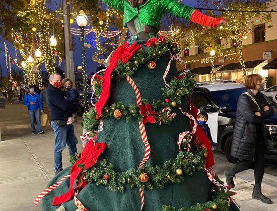 Giant Puppets Save the World